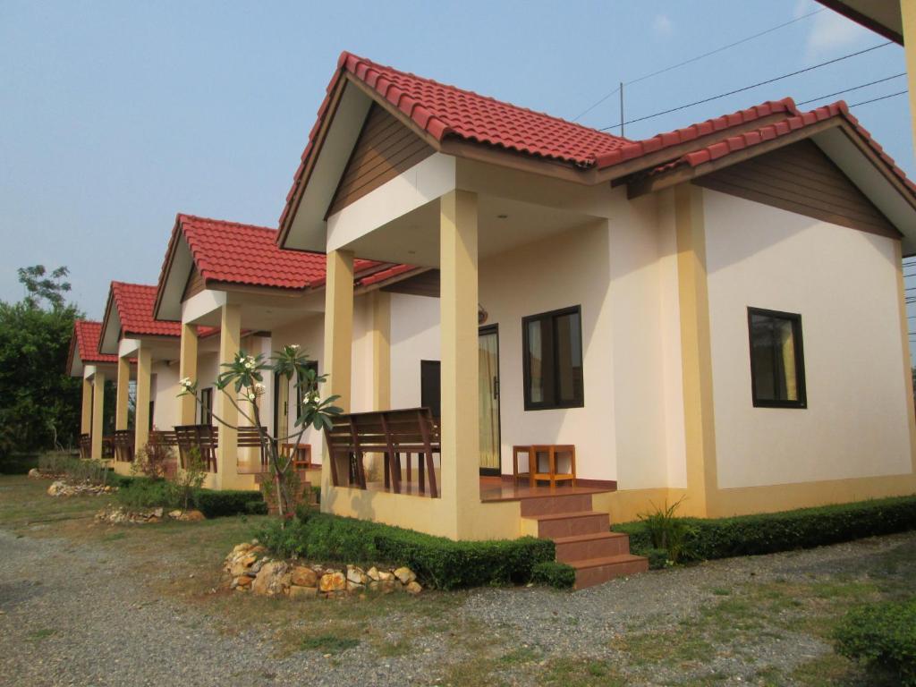 Baan Kinlom Chom Daw Khao Yai Hotel Mu Si Exterior photo